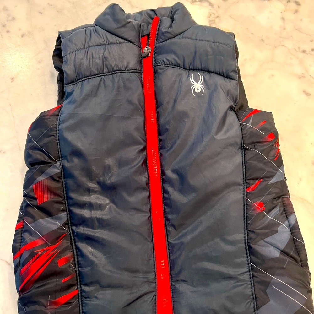 Kids Spyder puffer best size 3t